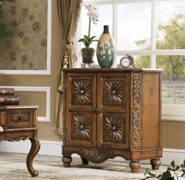 Sunnyland Commode shown in Vintage Cohiba finish