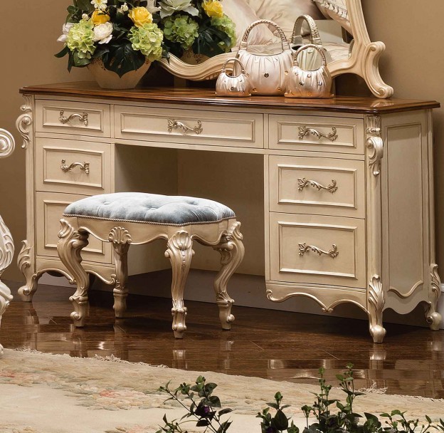 Salisbury Dresser shown in Egyptian Pearl finish