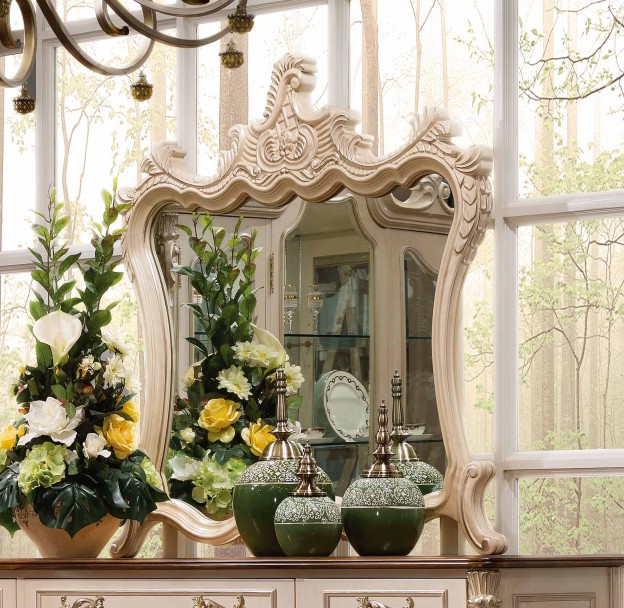 Salisbury Mirror shown in Egyptian Pearl finish