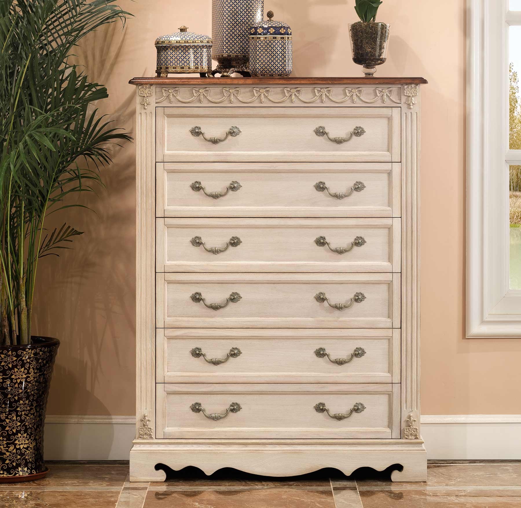 Savannah Ivory Gentlemen's Chest, Bedroom - Chests