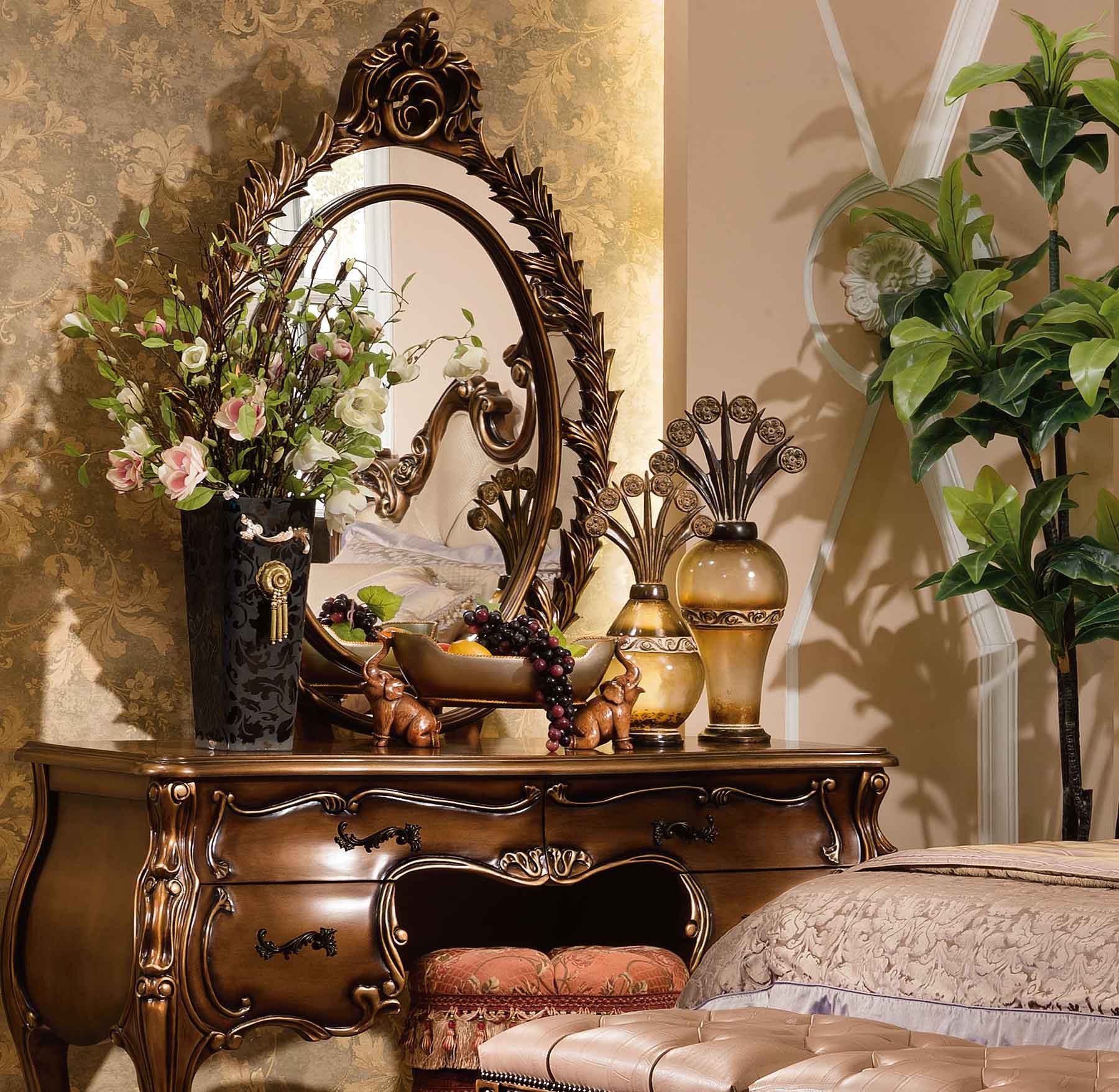 Augustine Mirror shown in Parisian Bronze finish