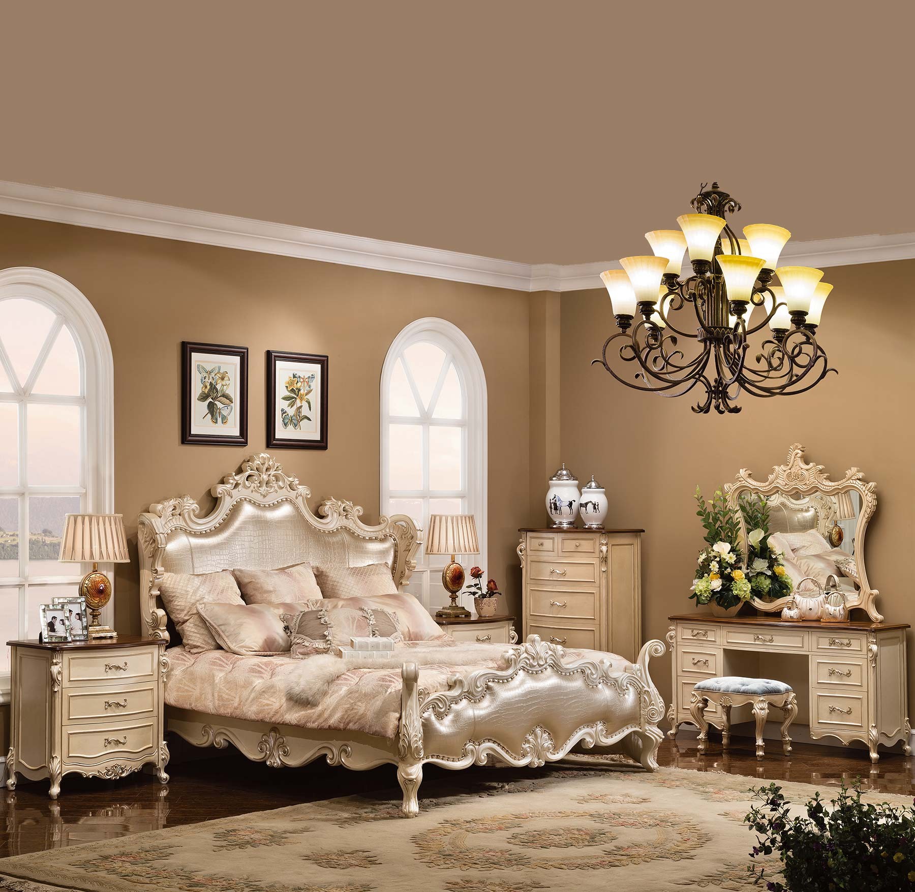 Salisbury 5-pc Bedroom Set shown in Egyptian Pearl