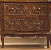 Hamilton Commode